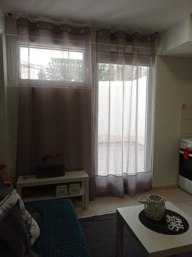 Nice Studio Néoi Epivátai Ngoại thất bức ảnh