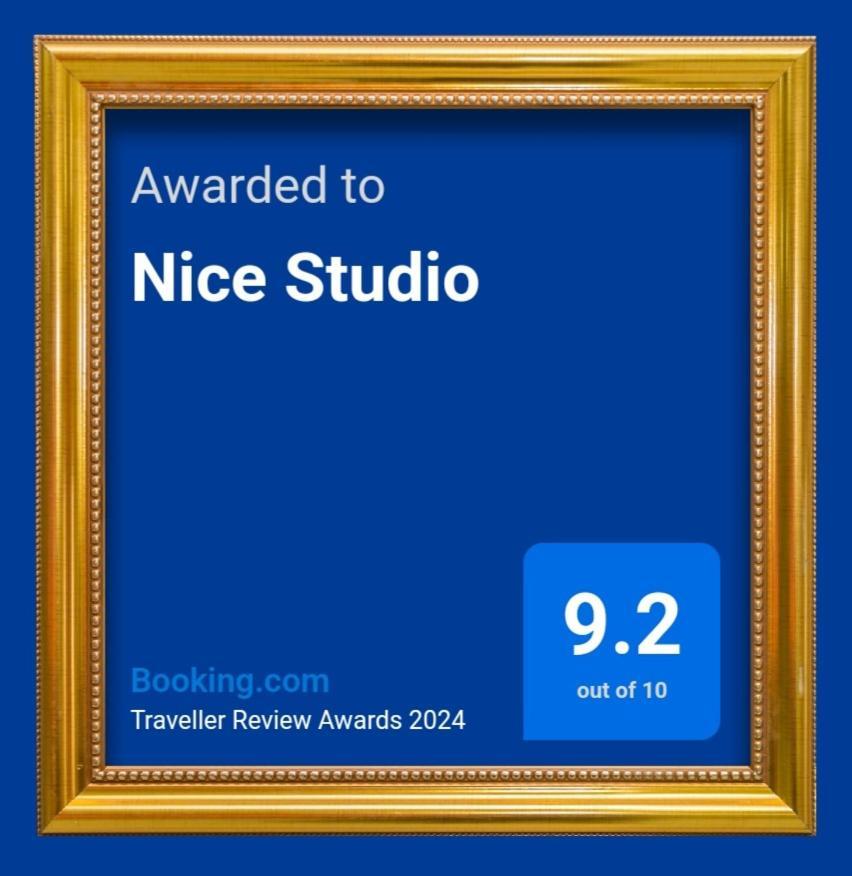 Nice Studio Néoi Epivátai Ngoại thất bức ảnh
